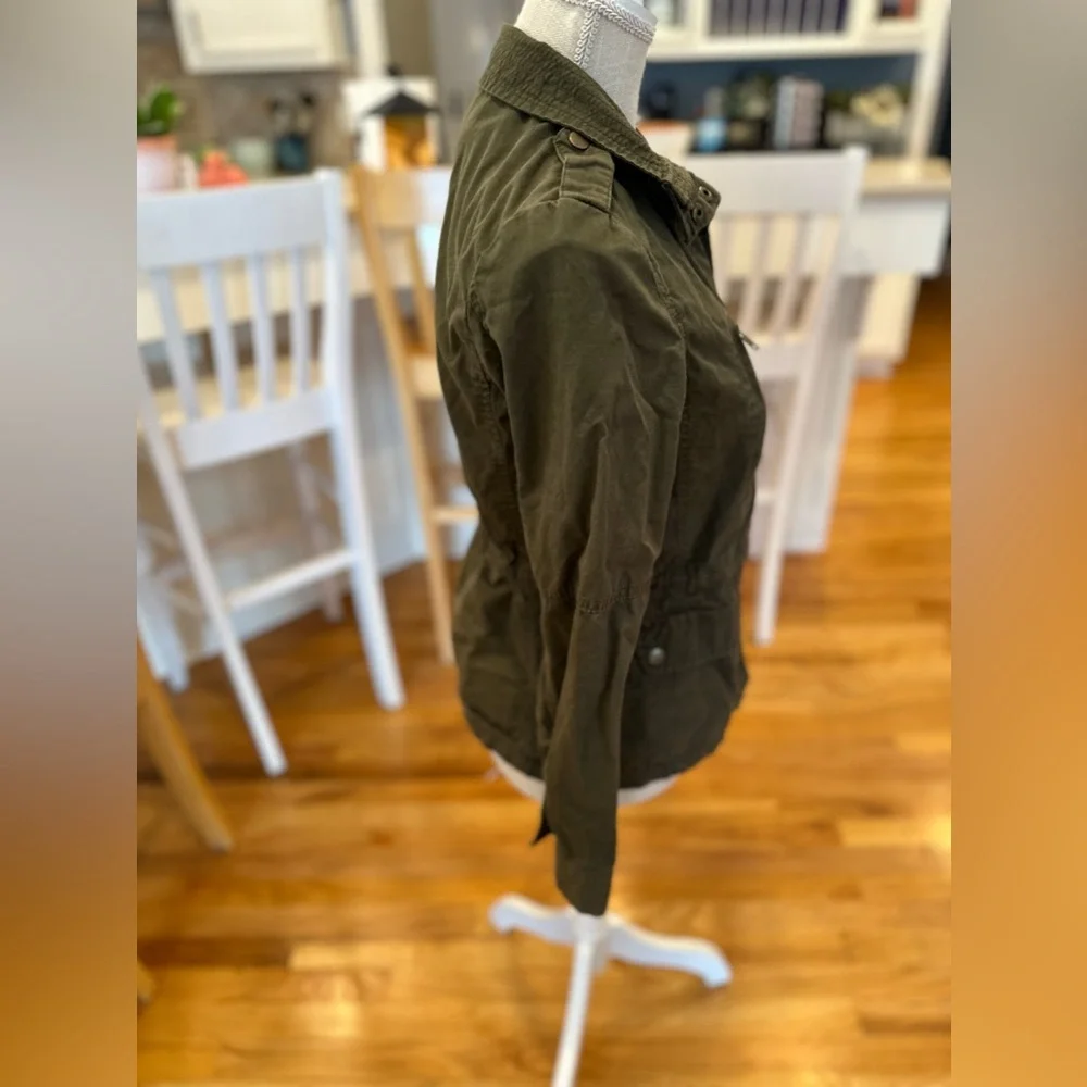 Love Tree olive green lightweight cargo jacket - Picture 4 of 7